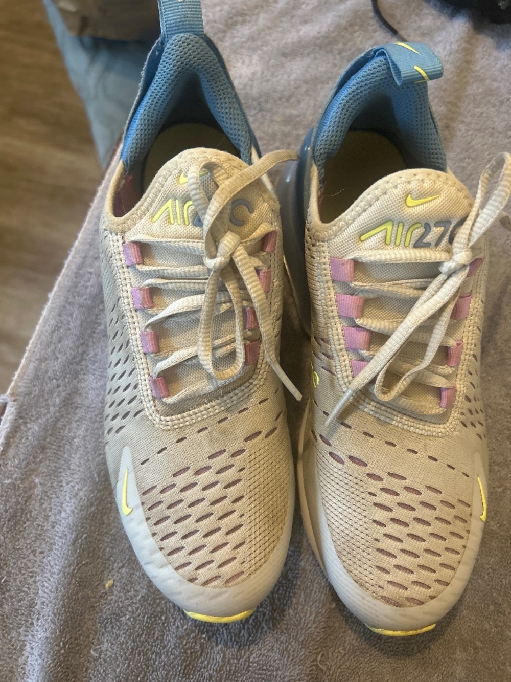 Girls Nike Air 27 Pro
